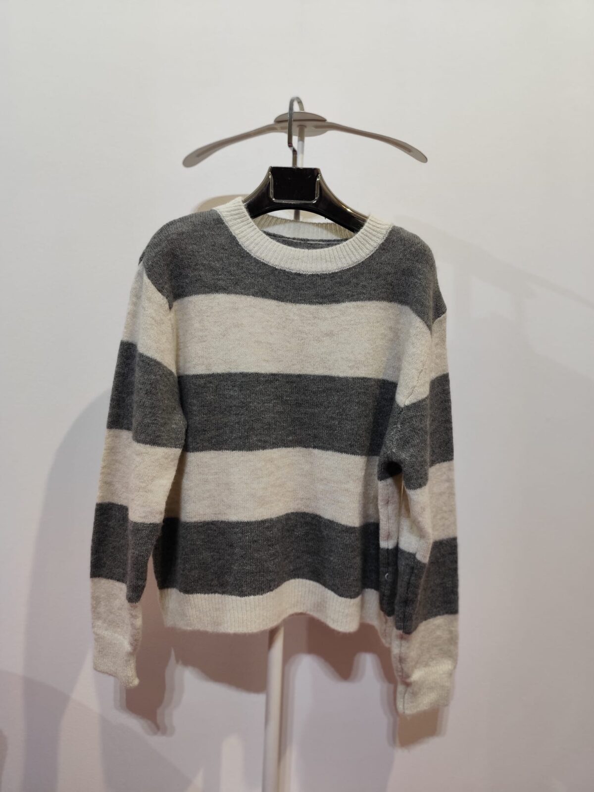 Camisola as riscas - Image 2