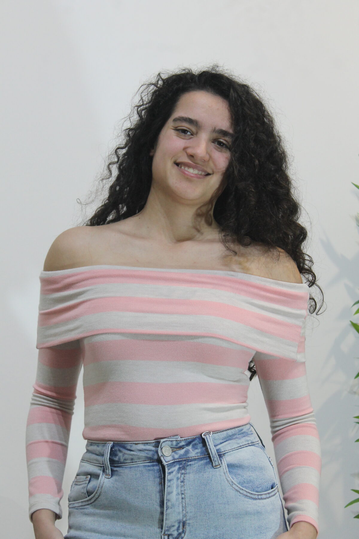 Camisola às Riscas Off Shoulder - Image 2