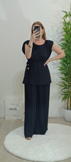 Black Set - Image 2